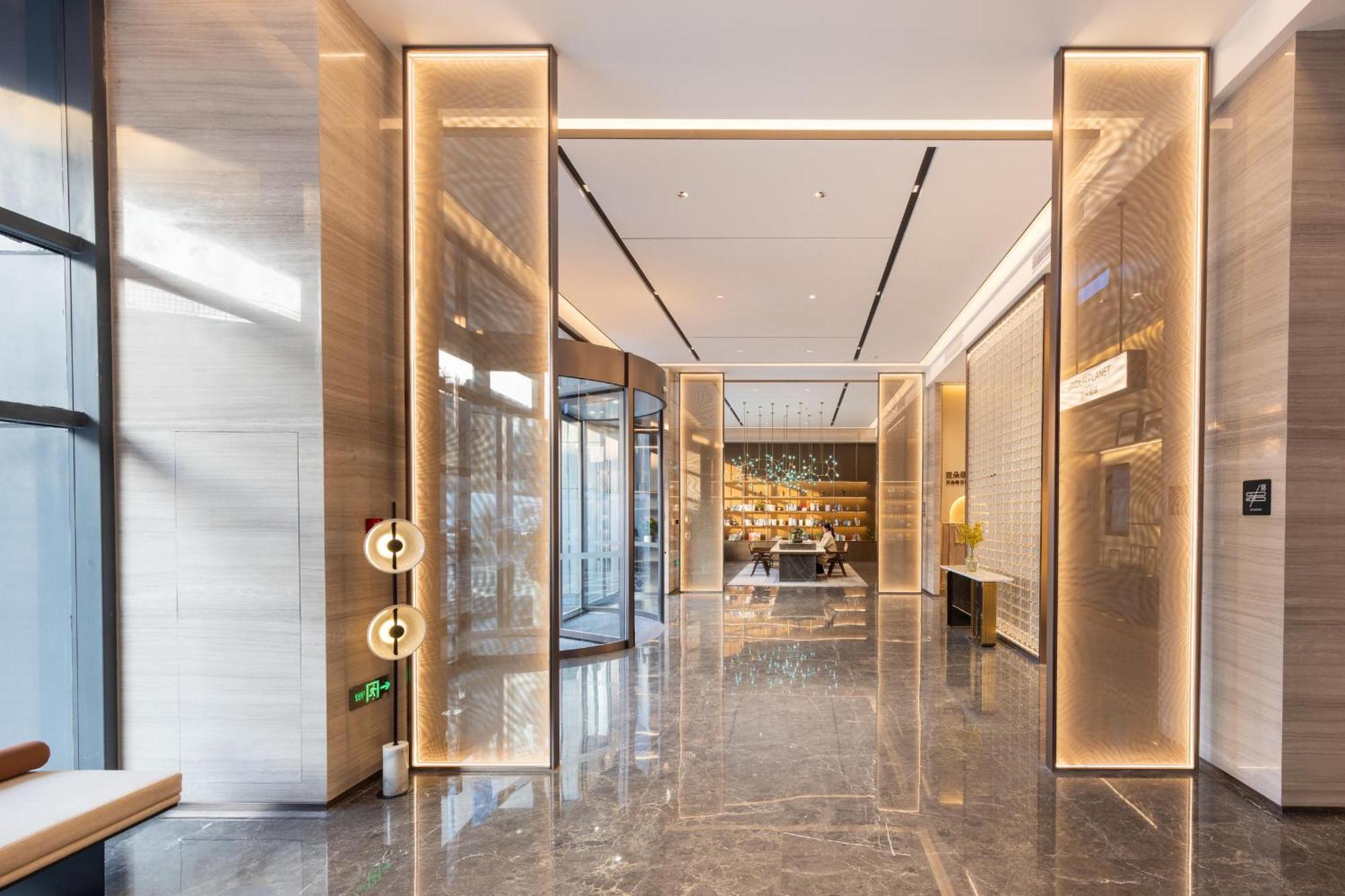 Atour Hotel Wuhan Chuhe Han Street Hongshan Plaza Exteriér fotografie
